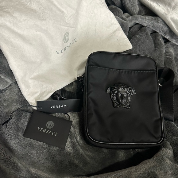Versace Messenger bag - Picture 4 of 6